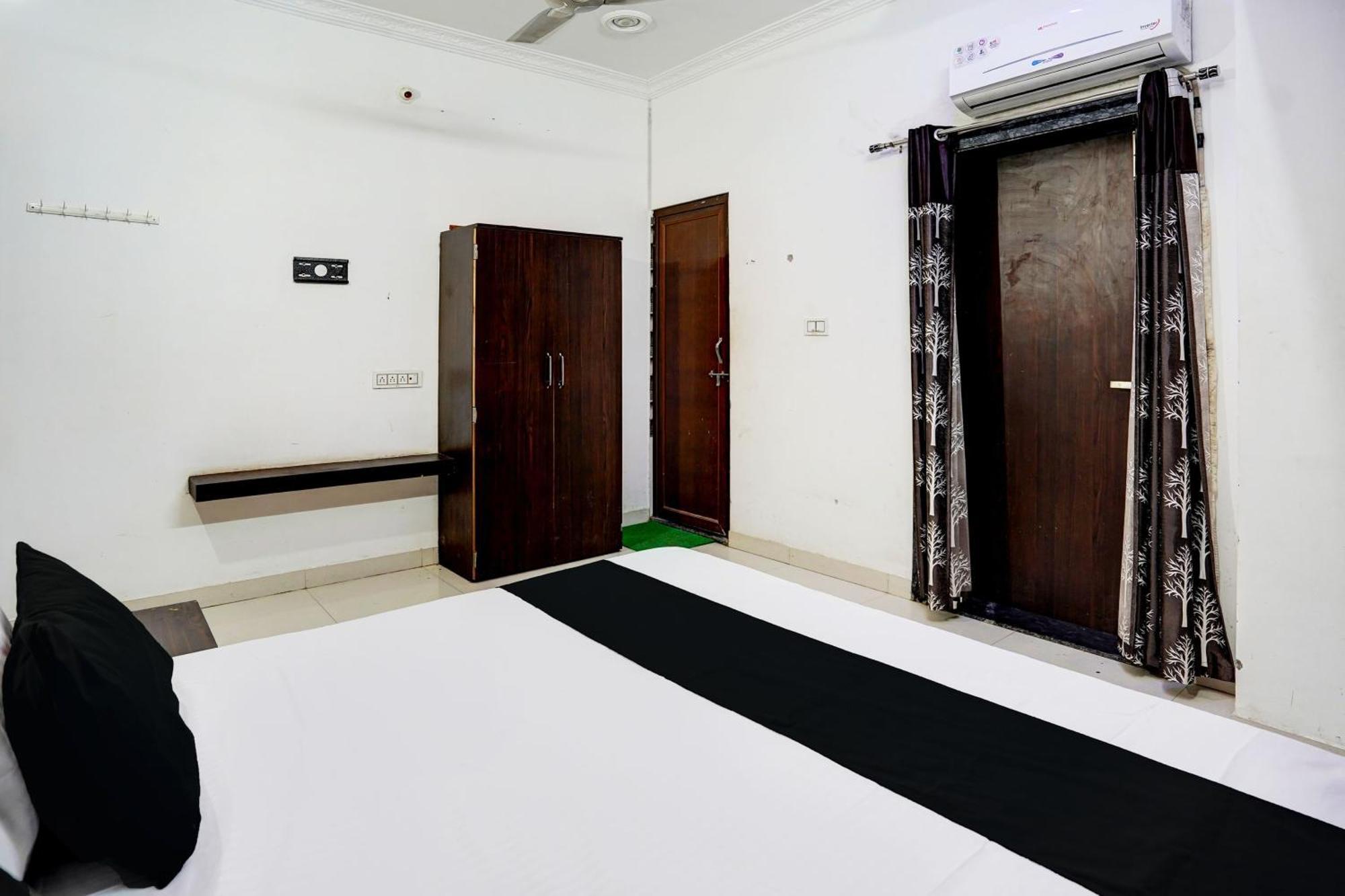 Hotel O Shree Ji Resort Ghatiaoli Esterno foto