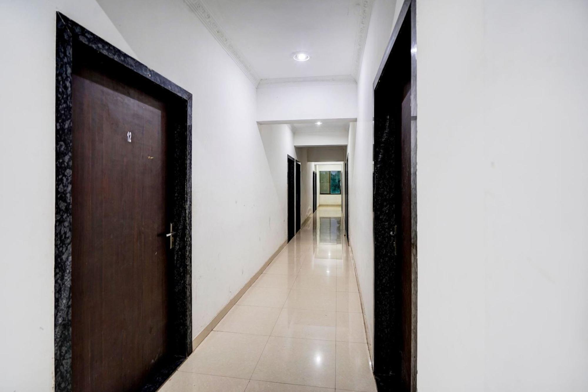 Hotel O Shree Ji Resort Ghatiaoli Esterno foto